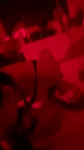 我在和朋友打电话悉尼骚母狗停不下来的吃肉棒