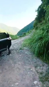 临汾车震淫语3P内射